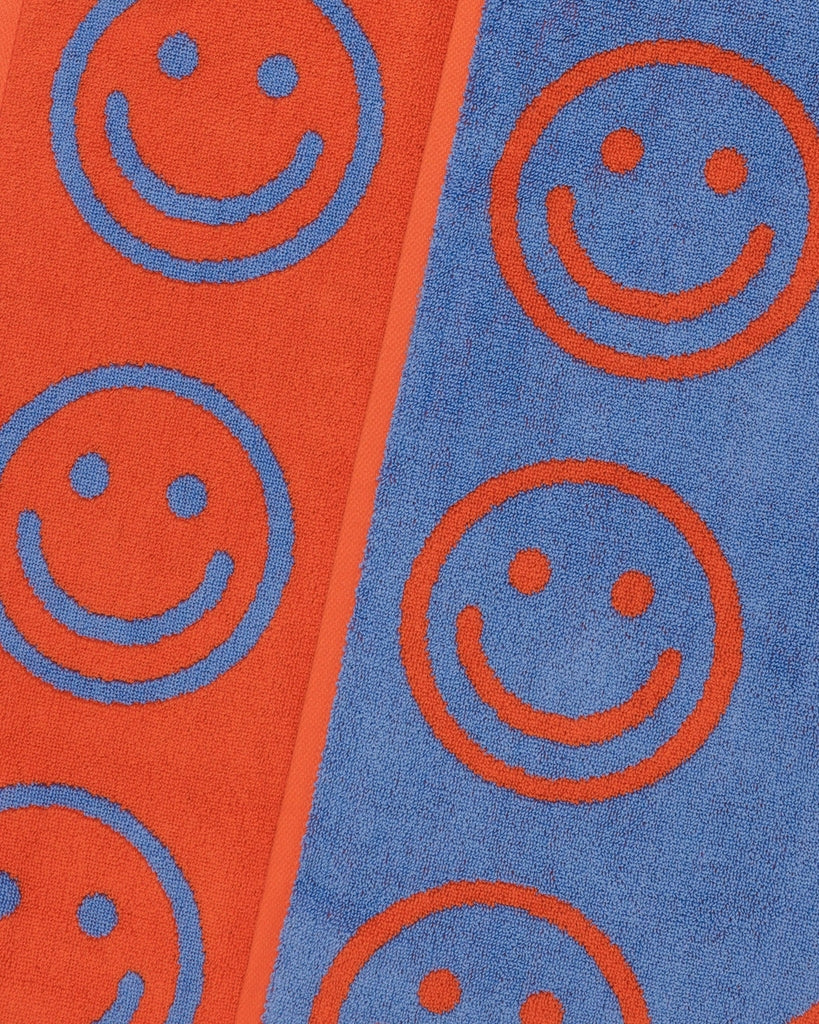 Bath Towel - Happy Warm Red