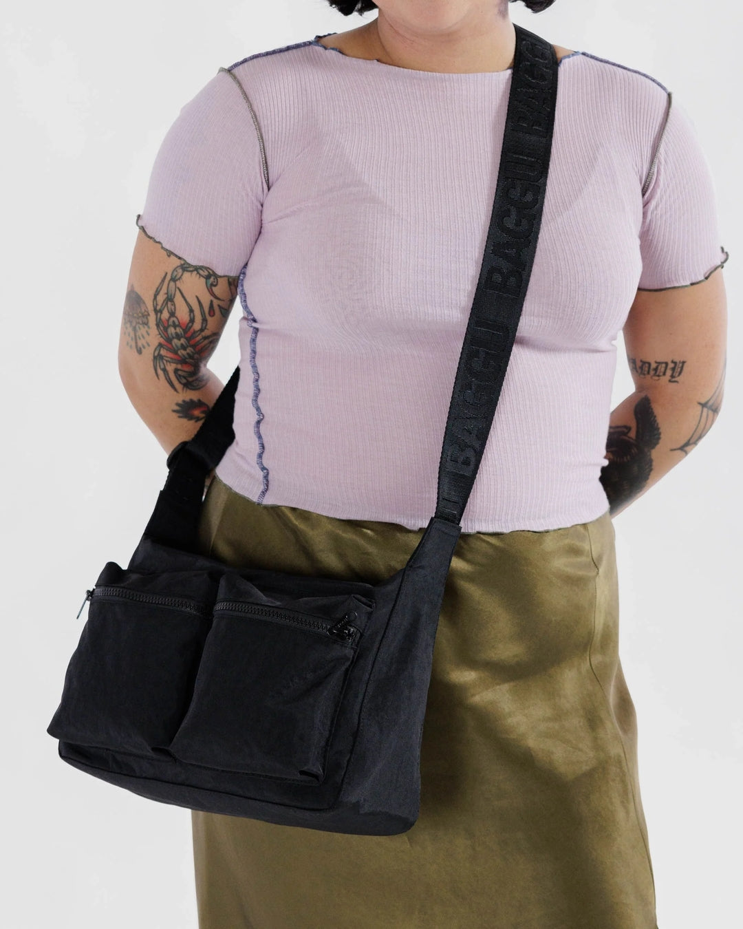 BAGGU | Medium Cargo Crossbody - Black – A Little Bird Told Me