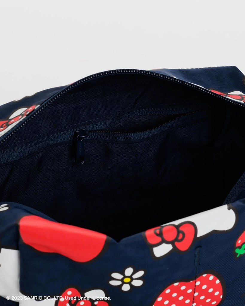 Dopp Kit - Hello Kitty Apple [PRE ORDER]