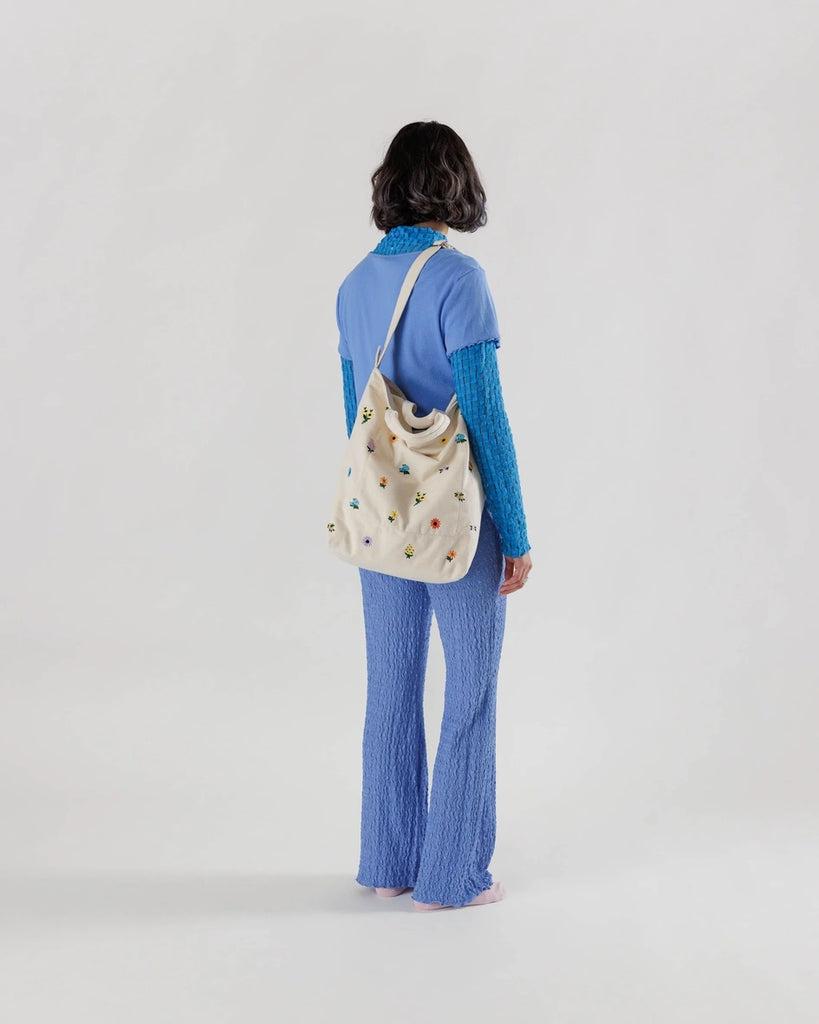 Duck Zip Bag - Embroidered Ditsy Floral