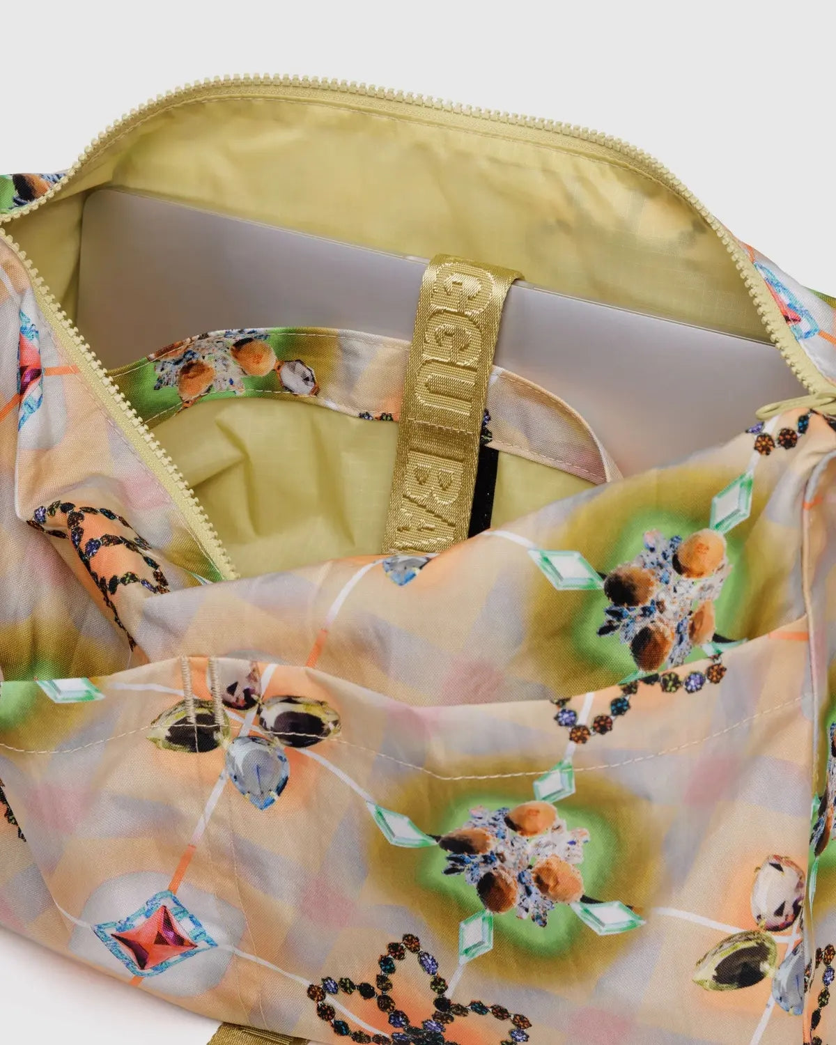 Nylon Messenger Bag - Raisa