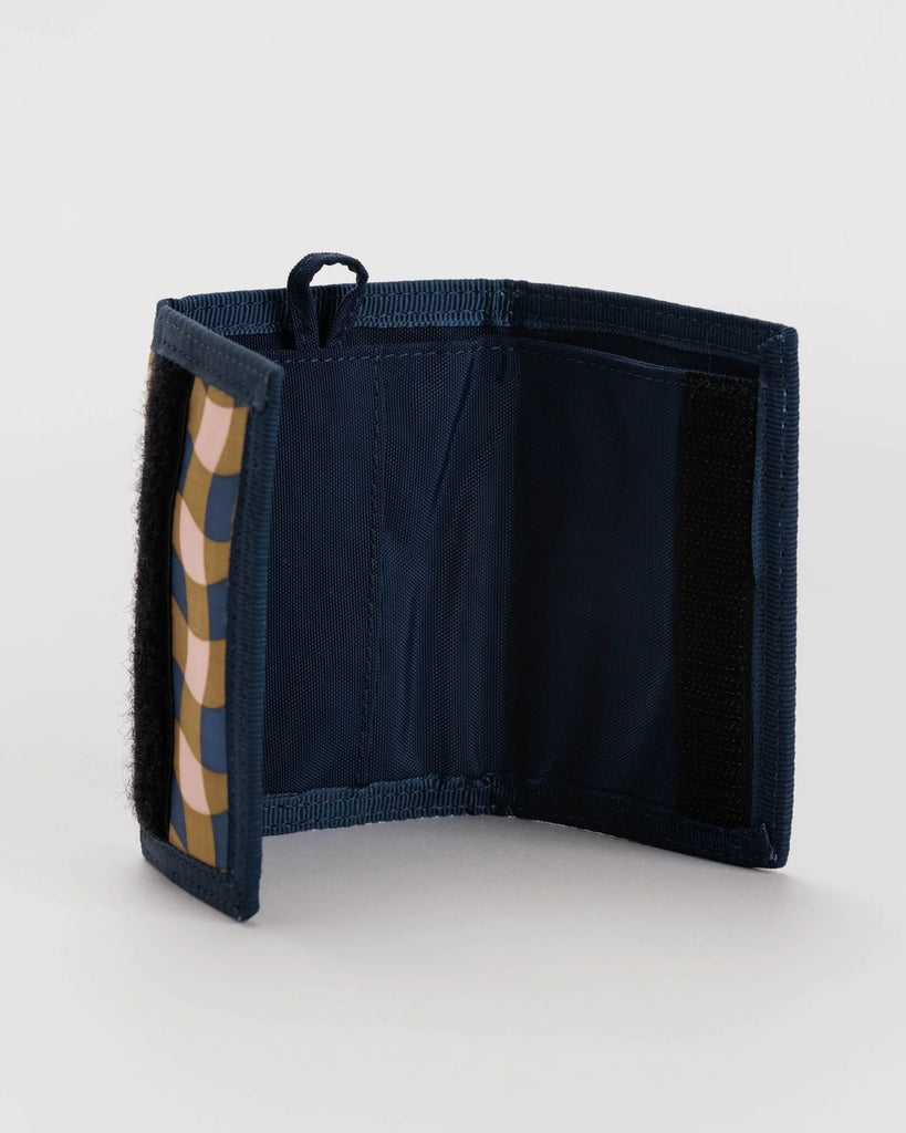 Nylon Wallet - Wavy Gingham Peach
