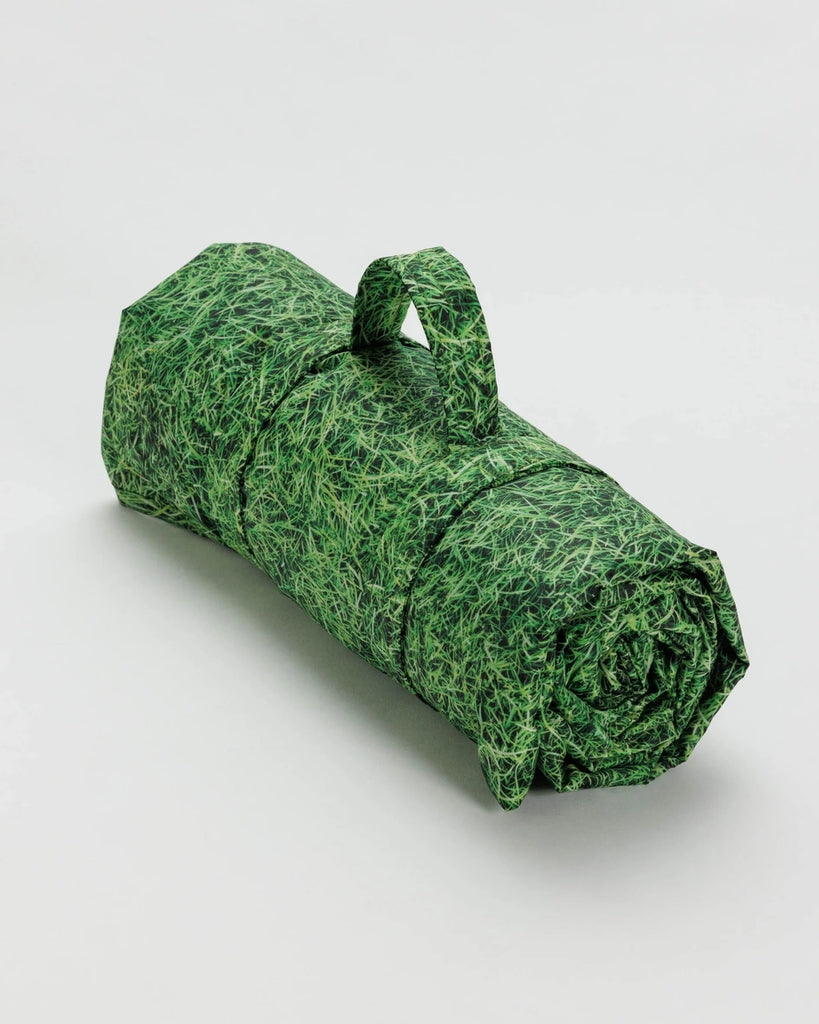 Puffy Picnic Blanket - Grass