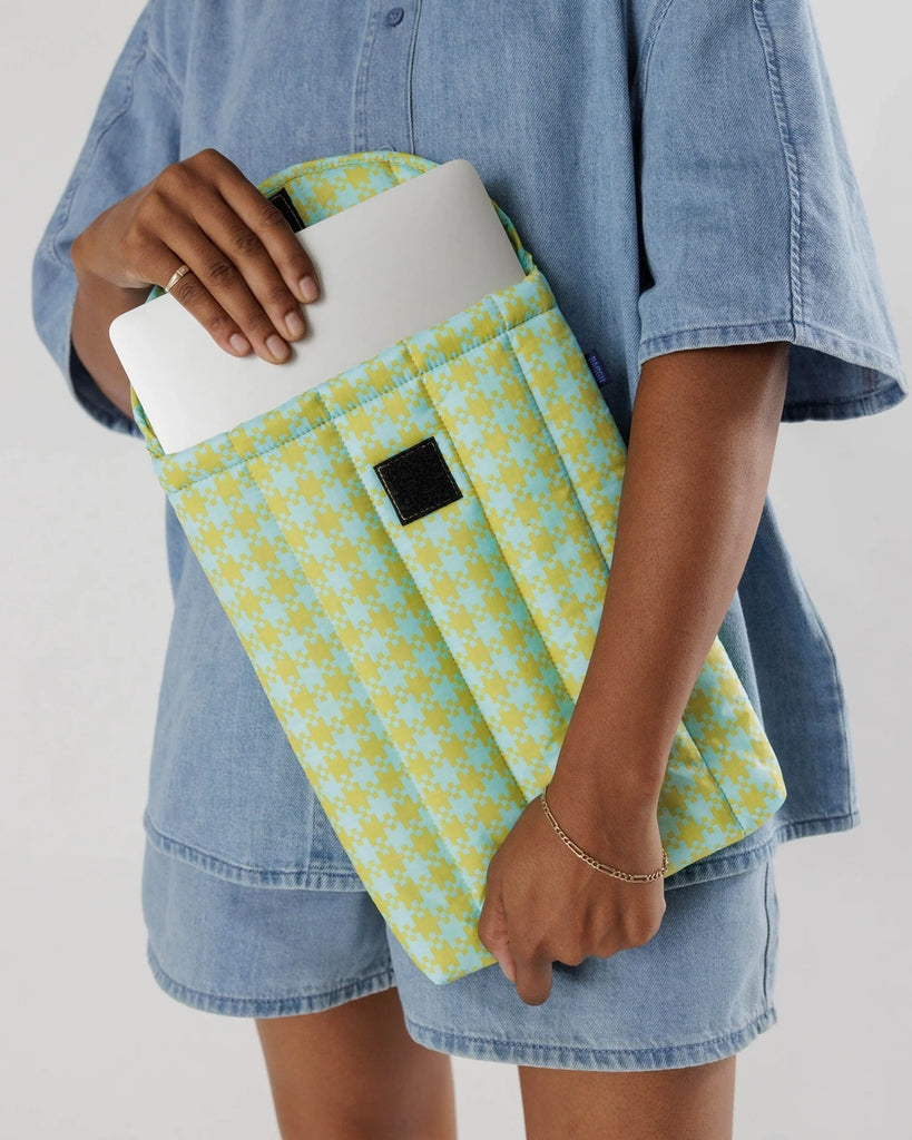 Puffy Laptop Sleeve - Mint Pixel Gingham