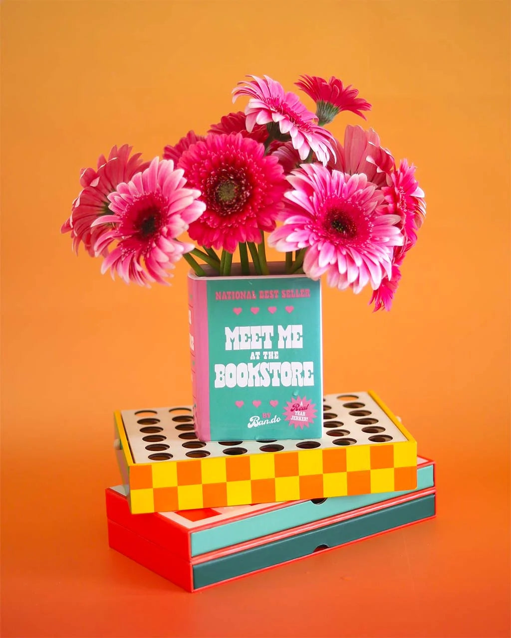 Flower Vase - Meet Me At The Bookstore