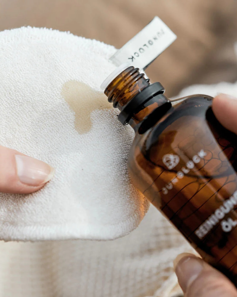 Facial Care Cleansing - Cleansing Oil