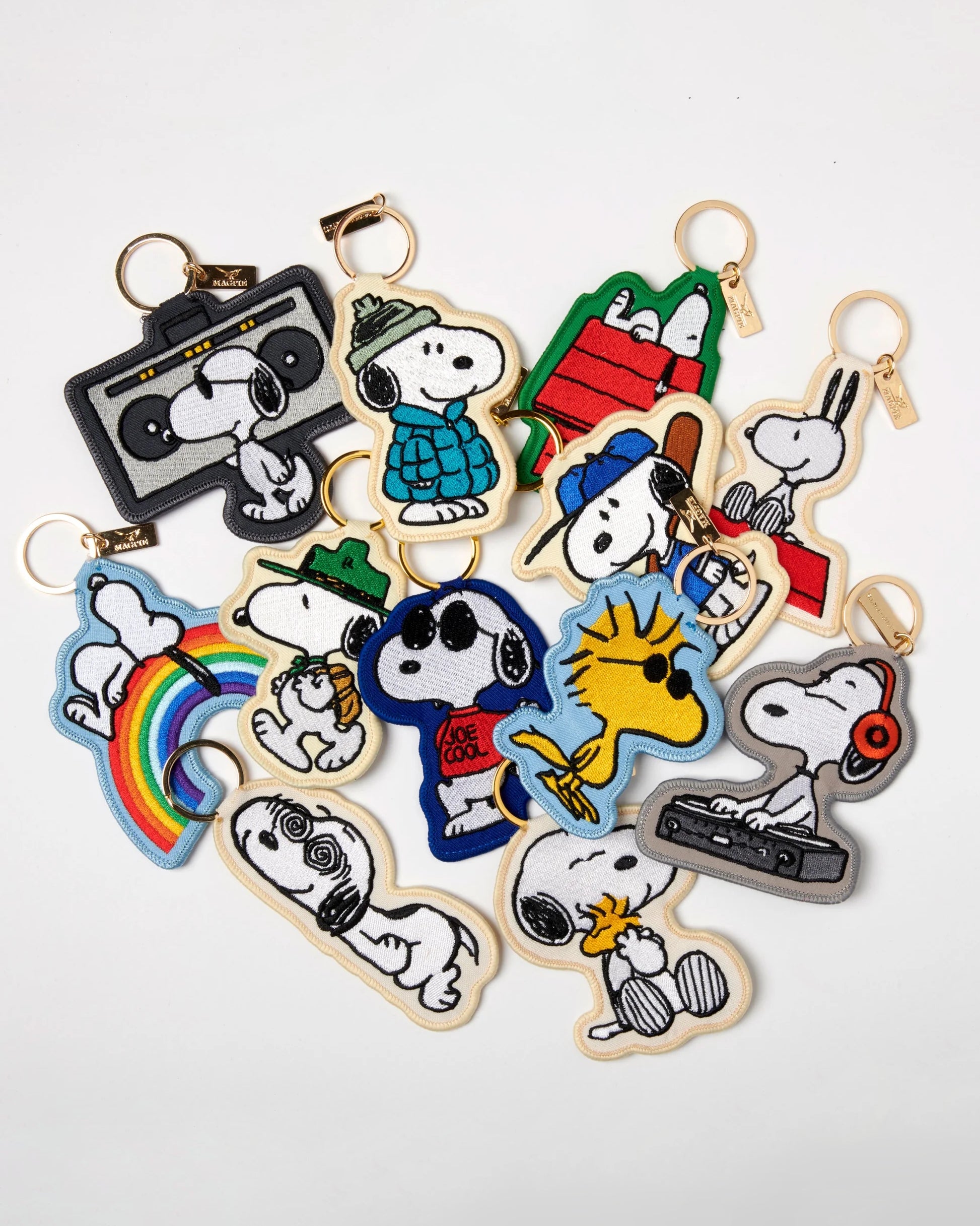 Magpie Peanuts Key Charm Camp Snoopy – A Little Bird Told