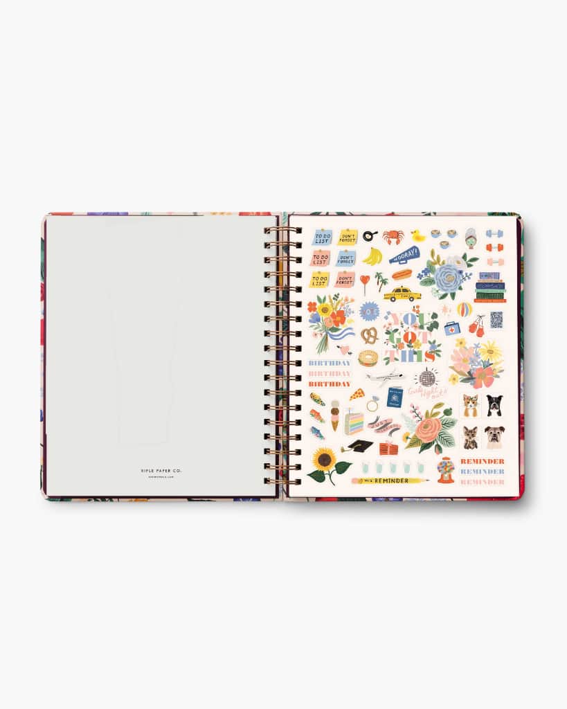 17-Month Planner 2024 - Blossom
