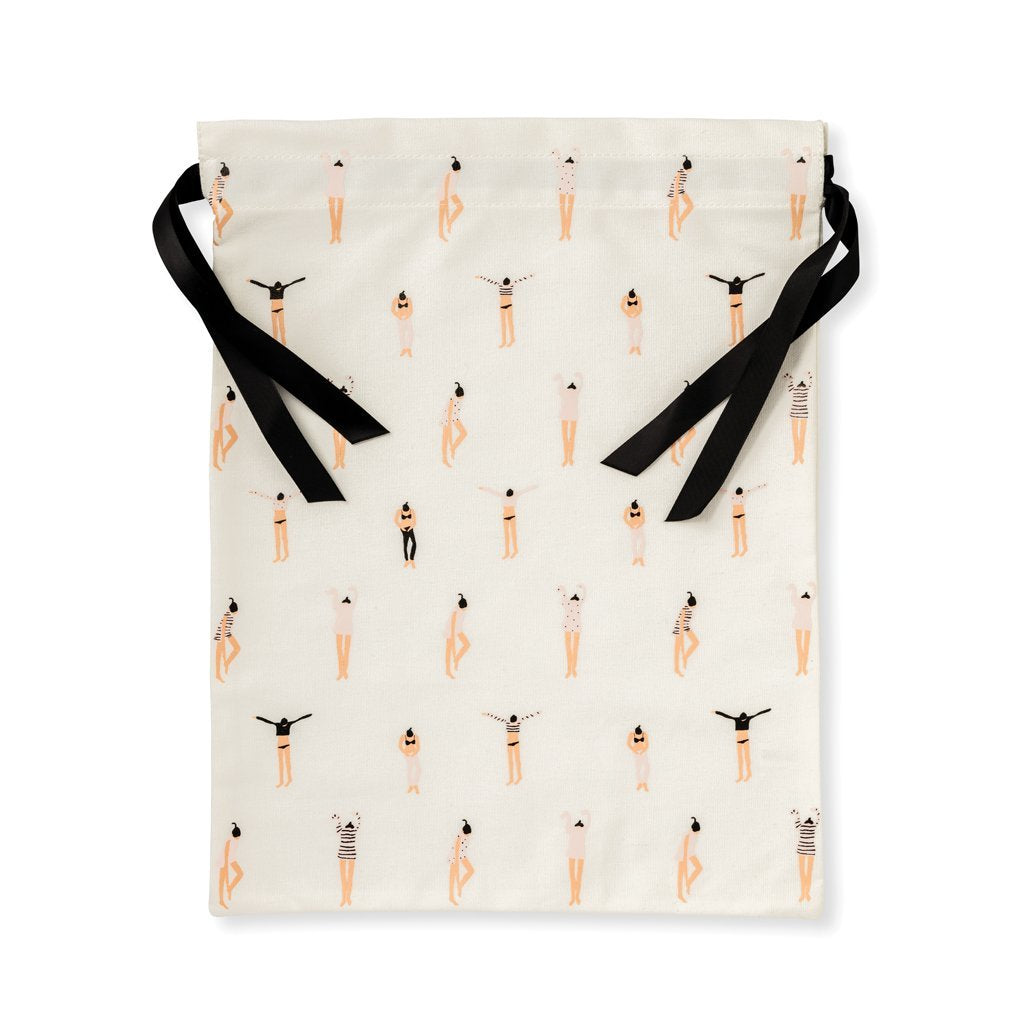 Travel Bag Set - Getting Dressed