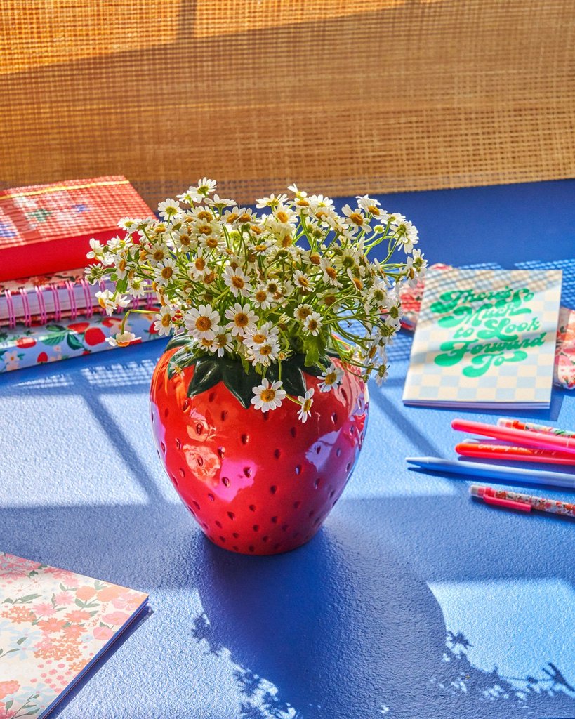 Flower Vase - Strawberry Field