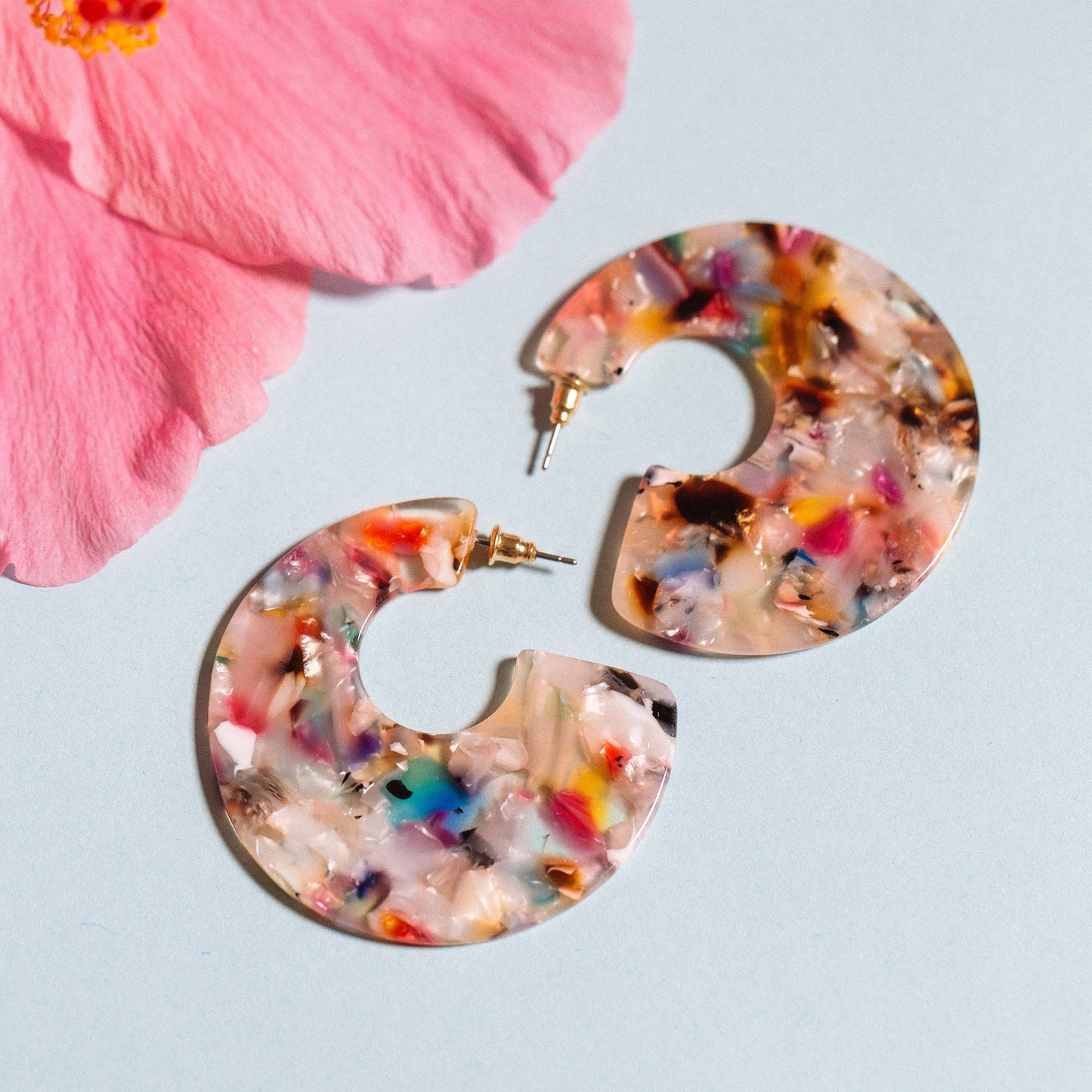 Adella Resin Earrings - Rosado