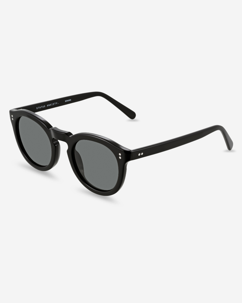 Detached - Black