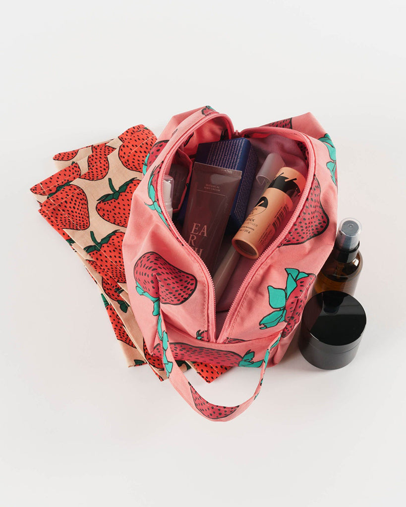Dopp Kit - Strawberry