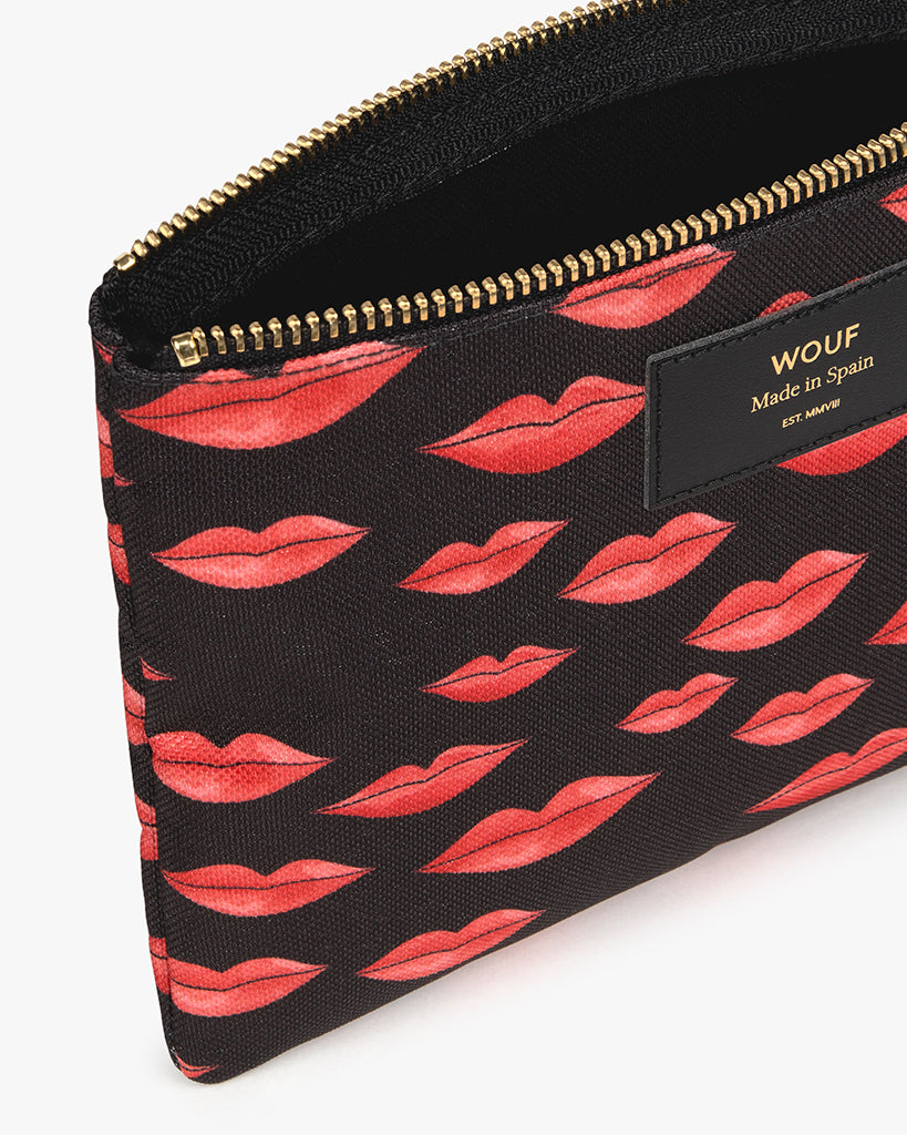 Pouch Bag - Beso