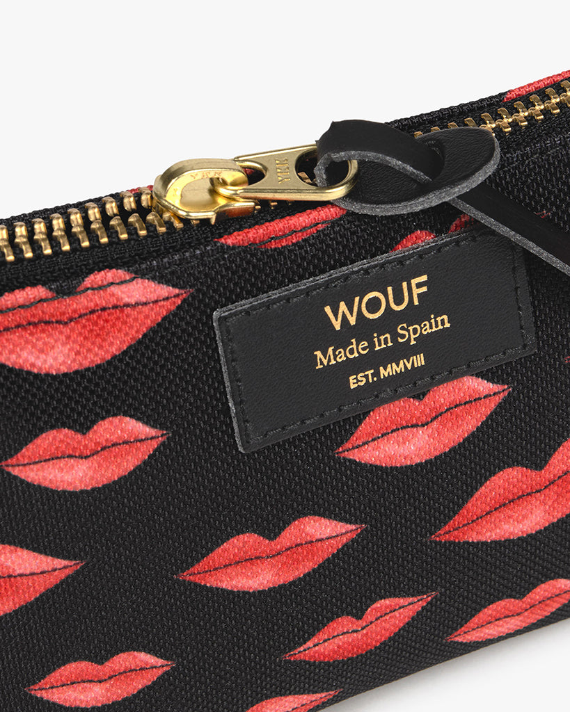 Pouch Bag - Beso