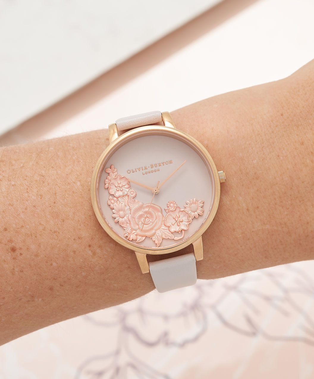Moulded Floral Bouquet - Blush & Rose Gold