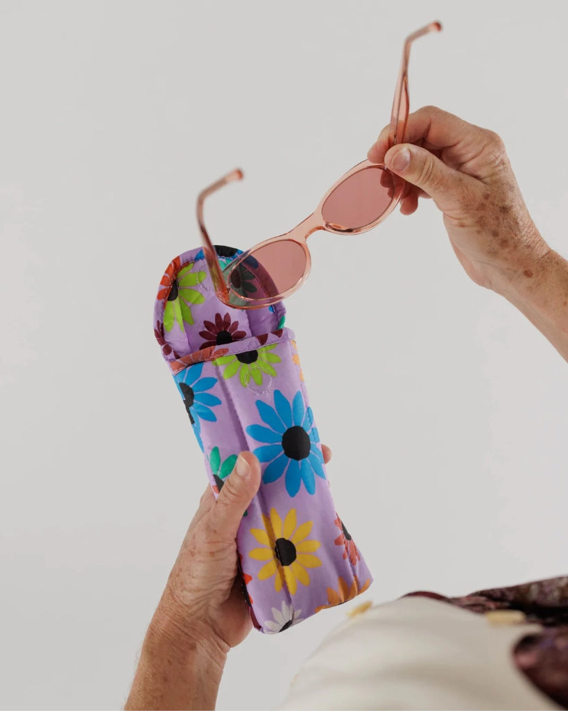 Puffy Glasses Case - Wild Daisy