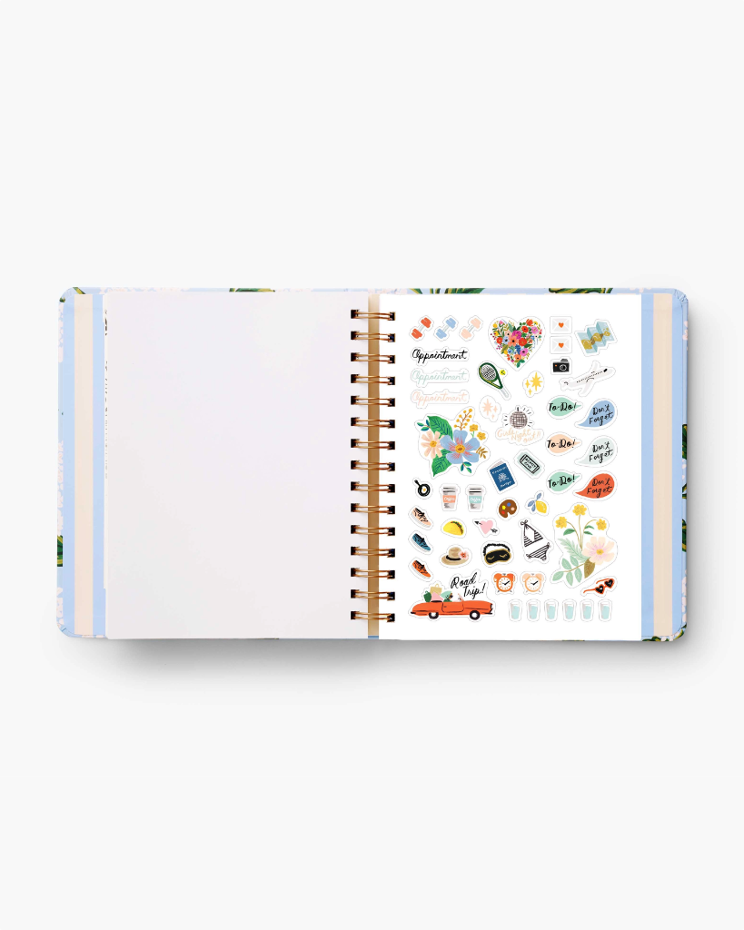 17-Month Planner 2022 - Hydrangea