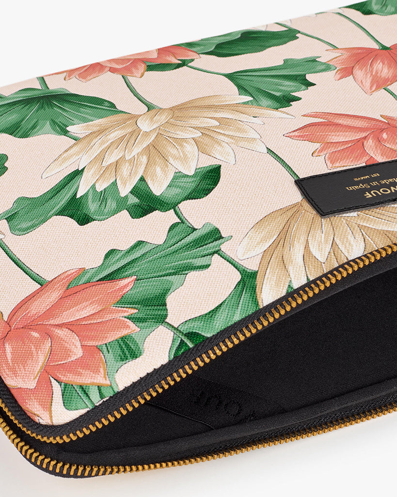 Tech Case - Lotus