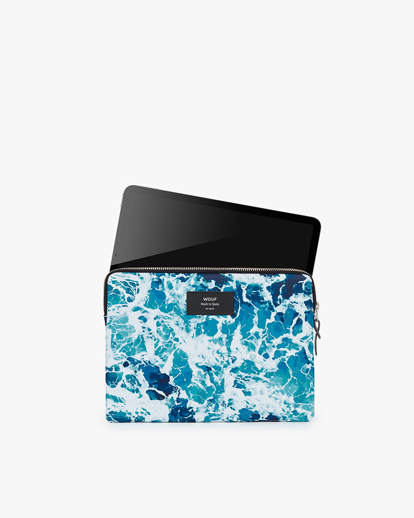 Tech Case - Waves