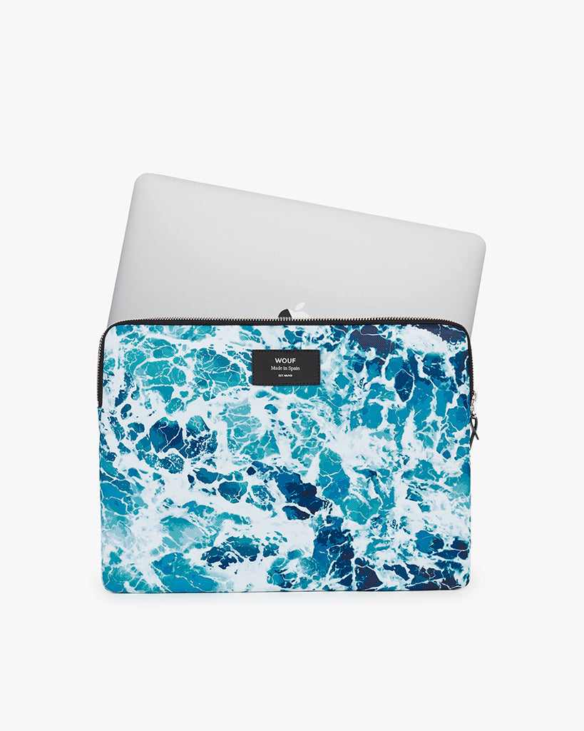 Tech Case - Waves