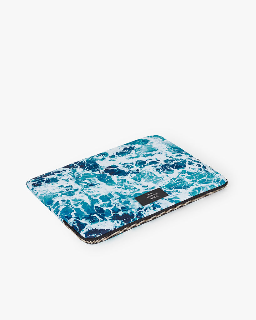 Tech Case - Waves