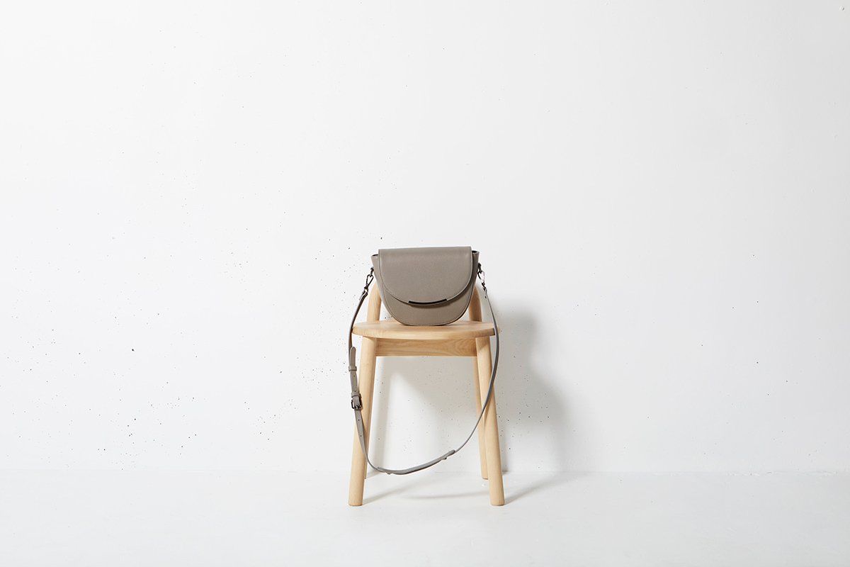 The Oracle - Light Grey