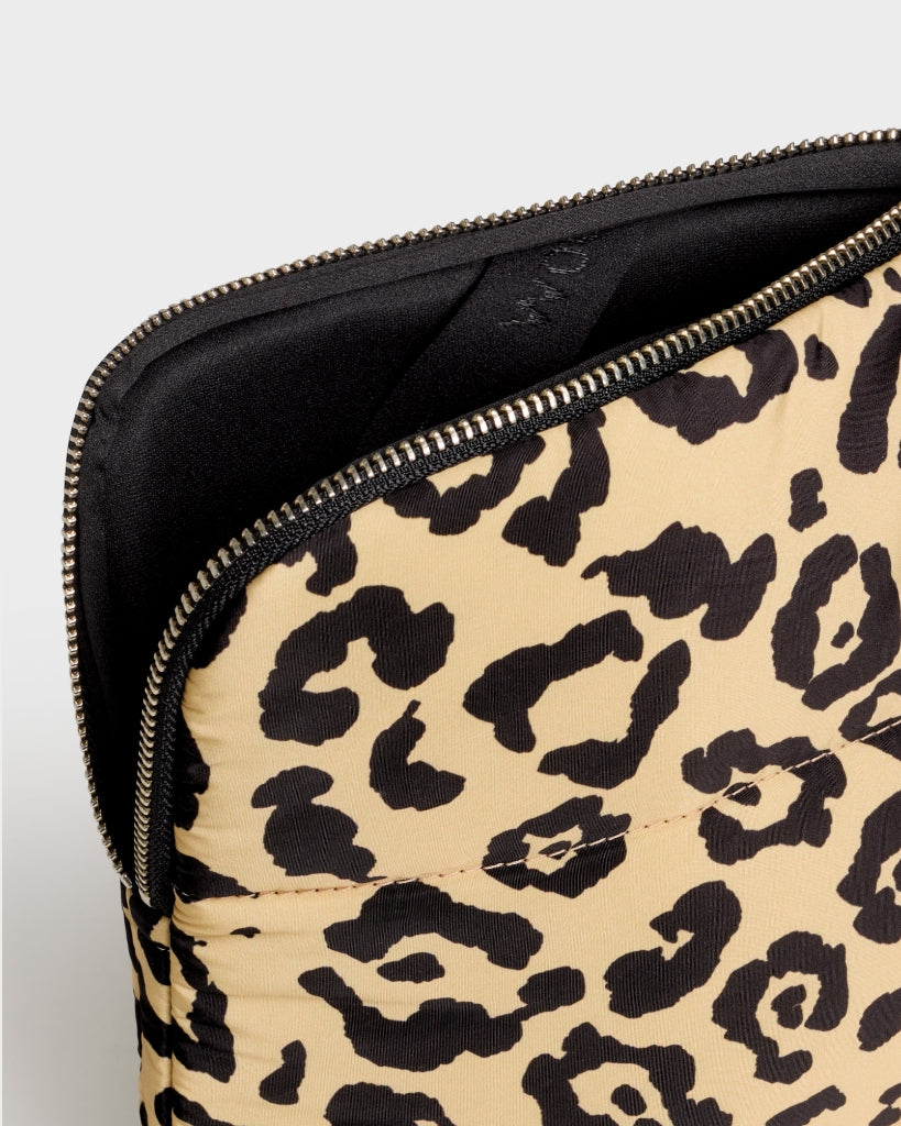 Quilted Collection Tech Case - Agathe