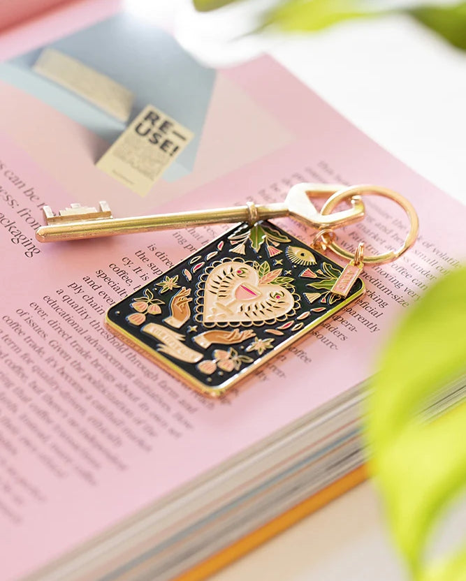 
                      
                        Keychain - Tarot Tipsy Card [PRE ORDER]
                      
                    