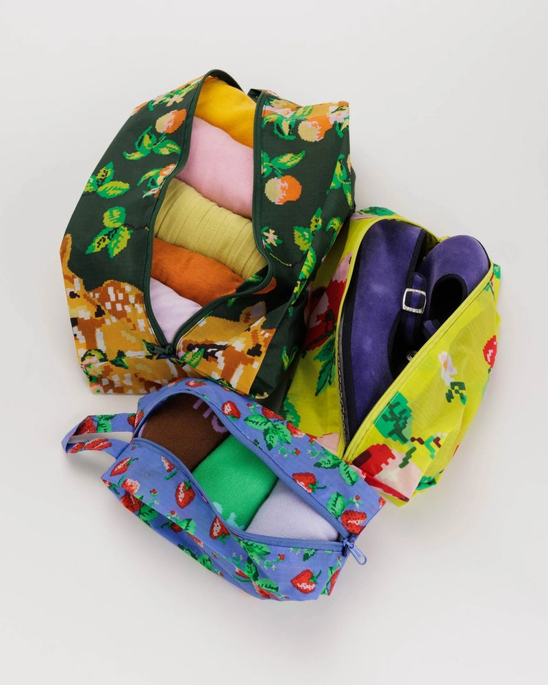 
                      
                        3D Zip Set - Needlepoint Fruit
                      
                    