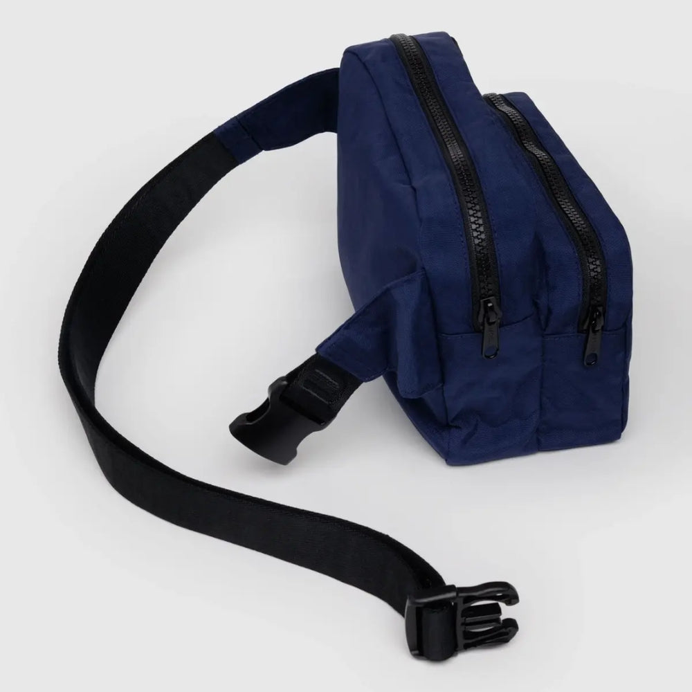 
                      
                        Fanny Pack - Embroidered Wildflower [PRE ORDER]
                      
                    