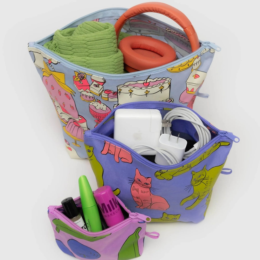 
                      
                        Go Pouch Set - Still Life
                      
                    