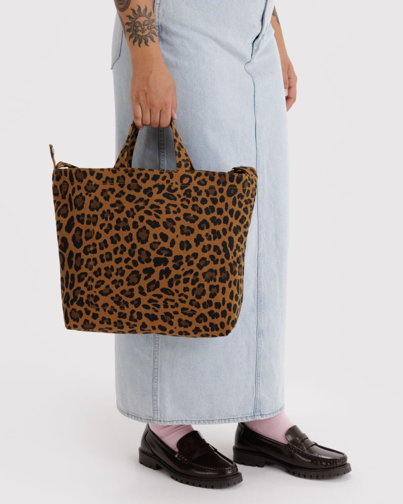 Horizontal Zip Duck Bag - Leopard