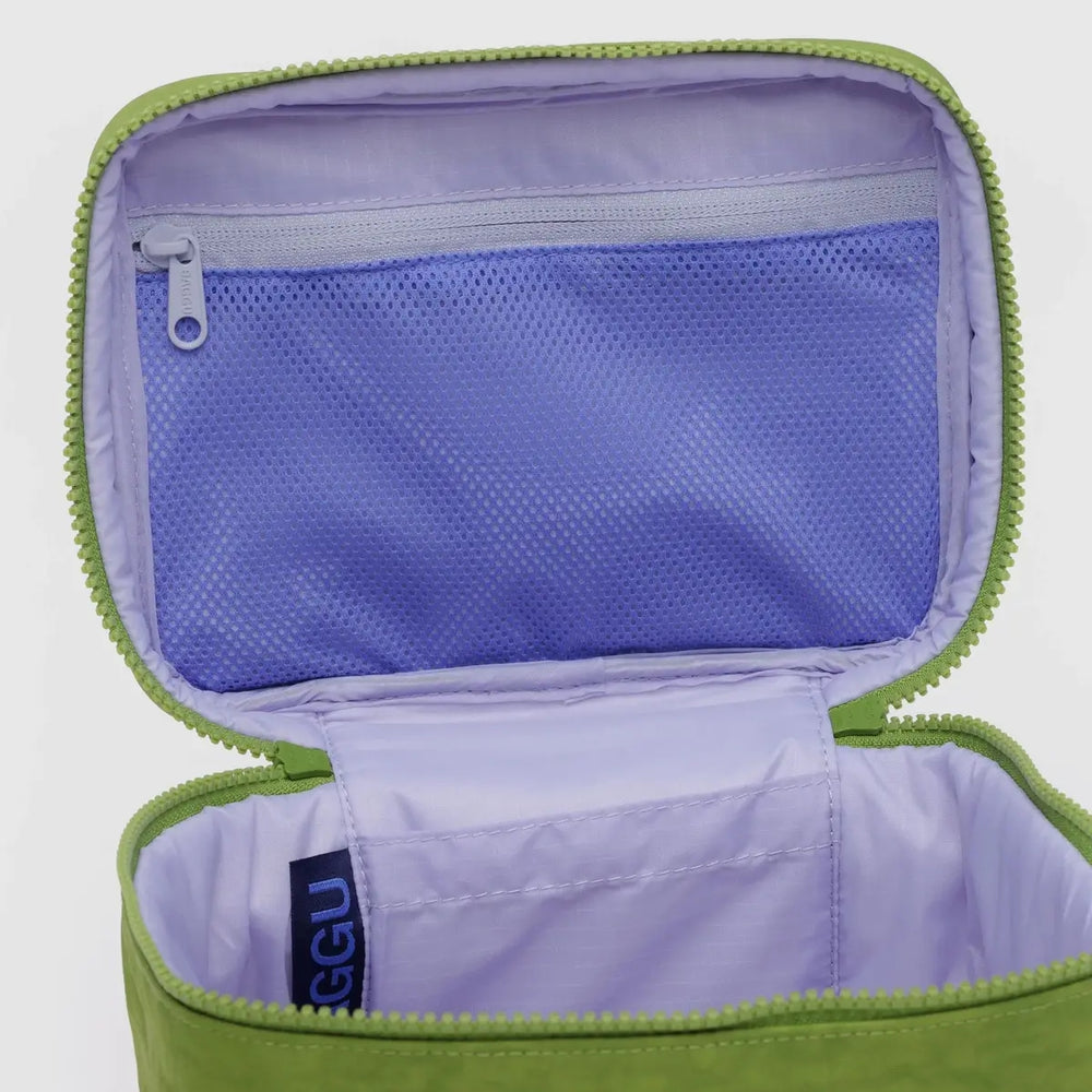 
                      
                        Cosmetic Case Large - Green Juice
                      
                    
