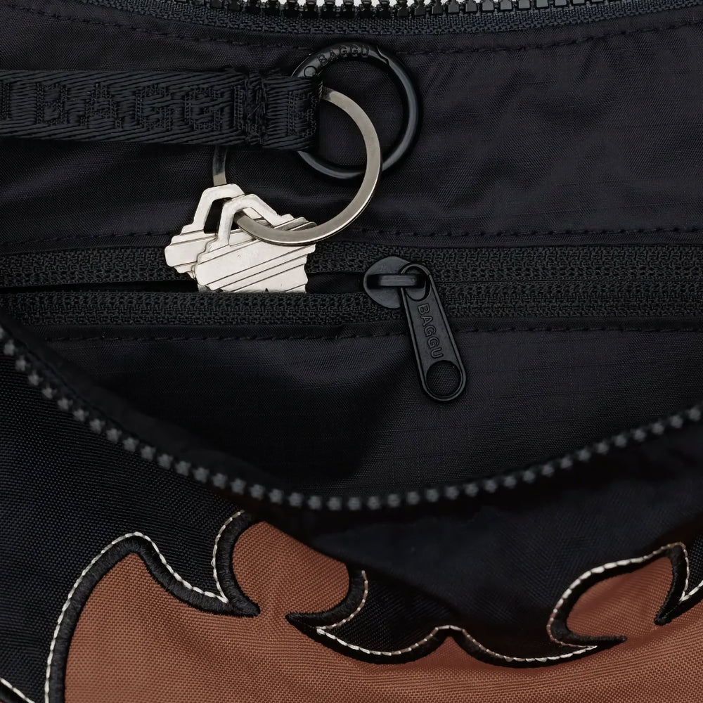 
                      
                        Medium Crescent Bag - Western Appliqué [PRE ORDER]
                      
                    