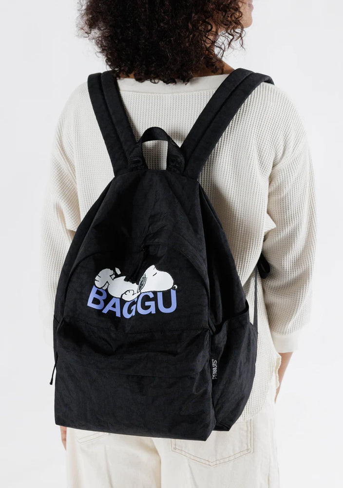 
                      
                        Medium Nylon Backpack - Peanuts Snoopy
                      
                    