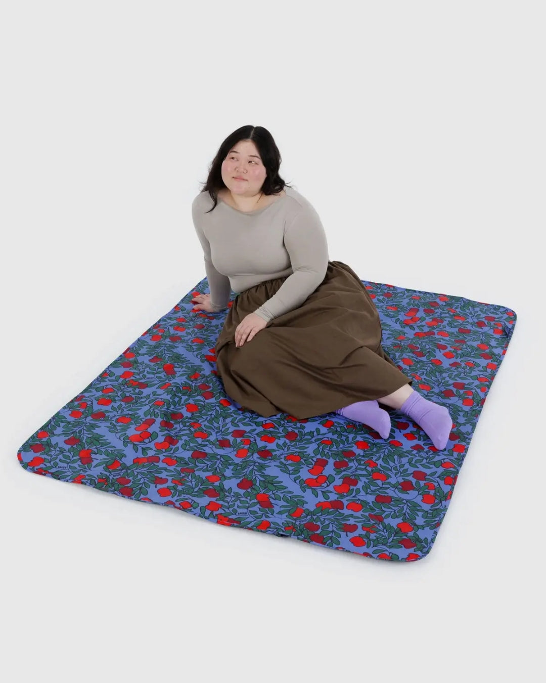 Puffy Picnic Blanket - Apple Tree