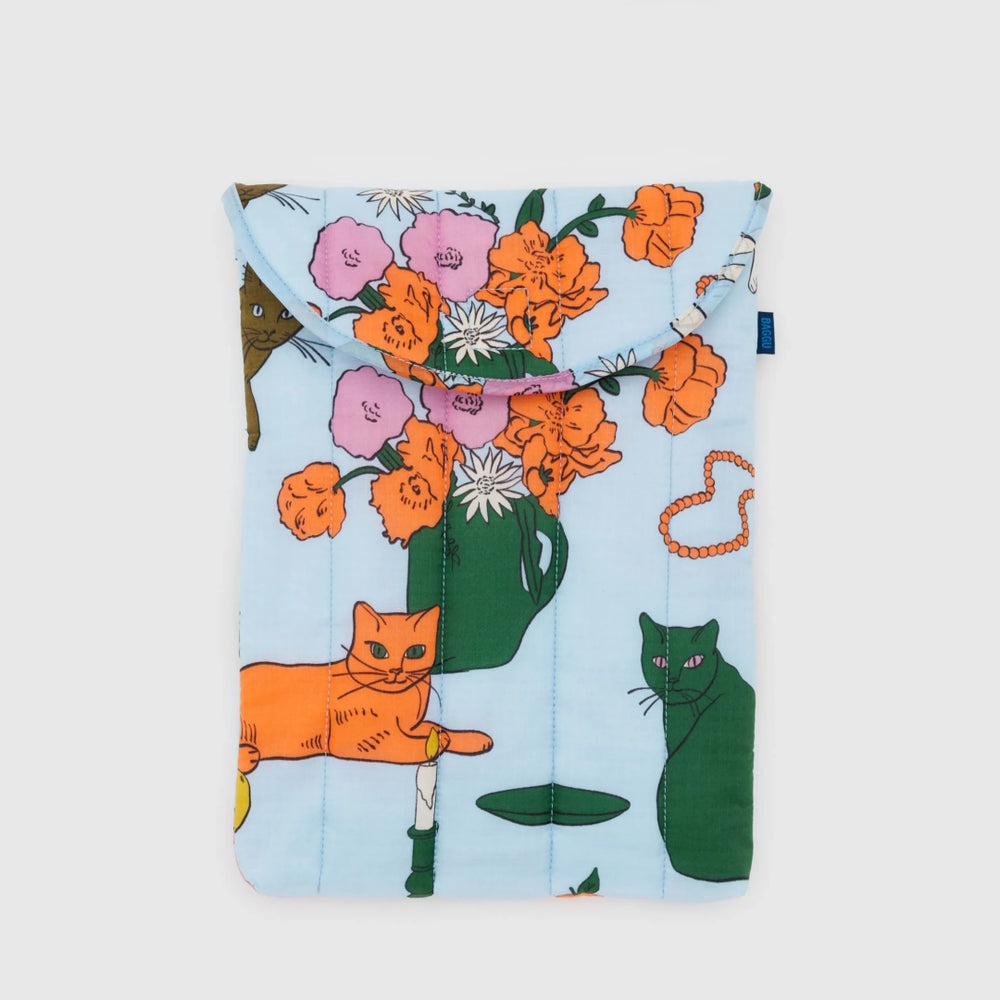 Puffy Laptop Sleeve - Table Cats