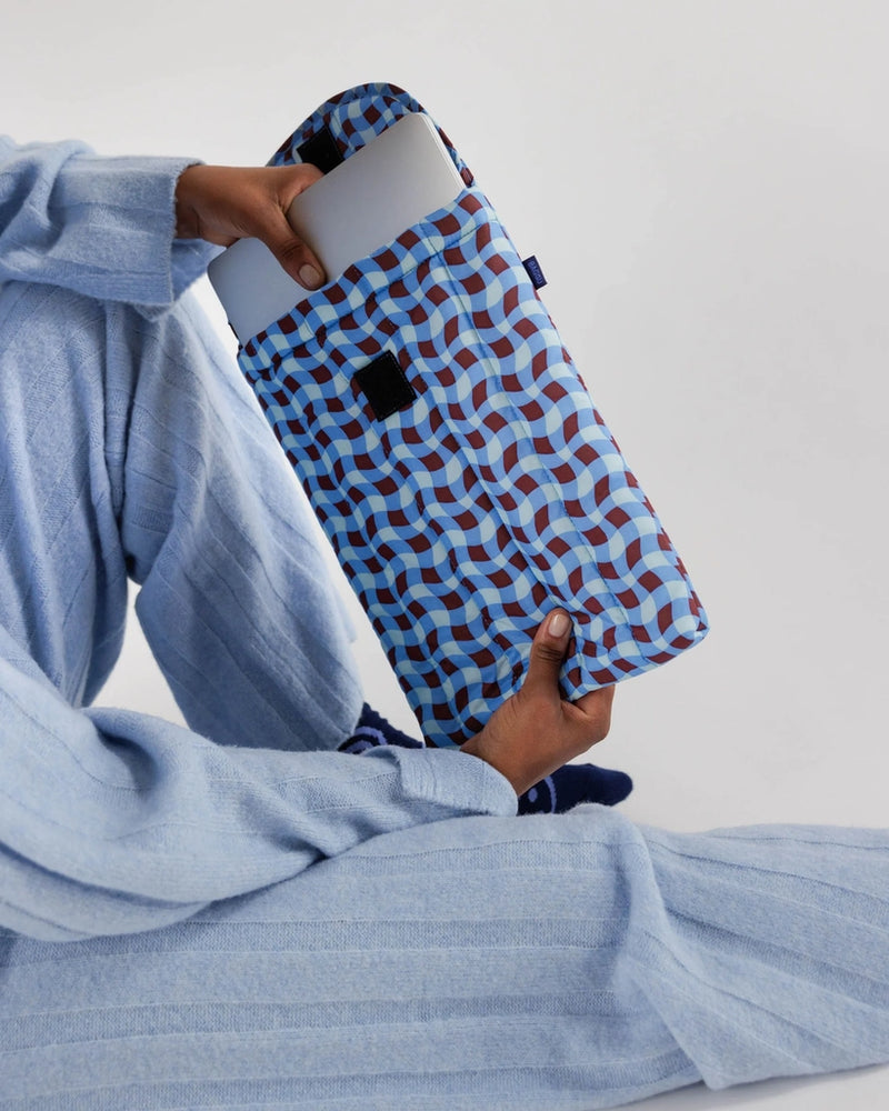 
                      
                        Puffy Laptop Sleeve - Wavy Gingham Blue
                      
                    