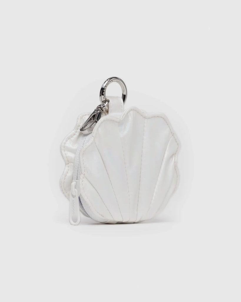 Shell Charm - Pearl Metallic
