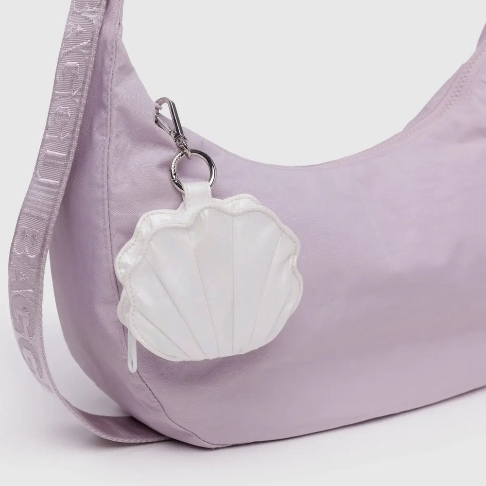
                      
                        Shell Charm - Pearl Metallic
                      
                    