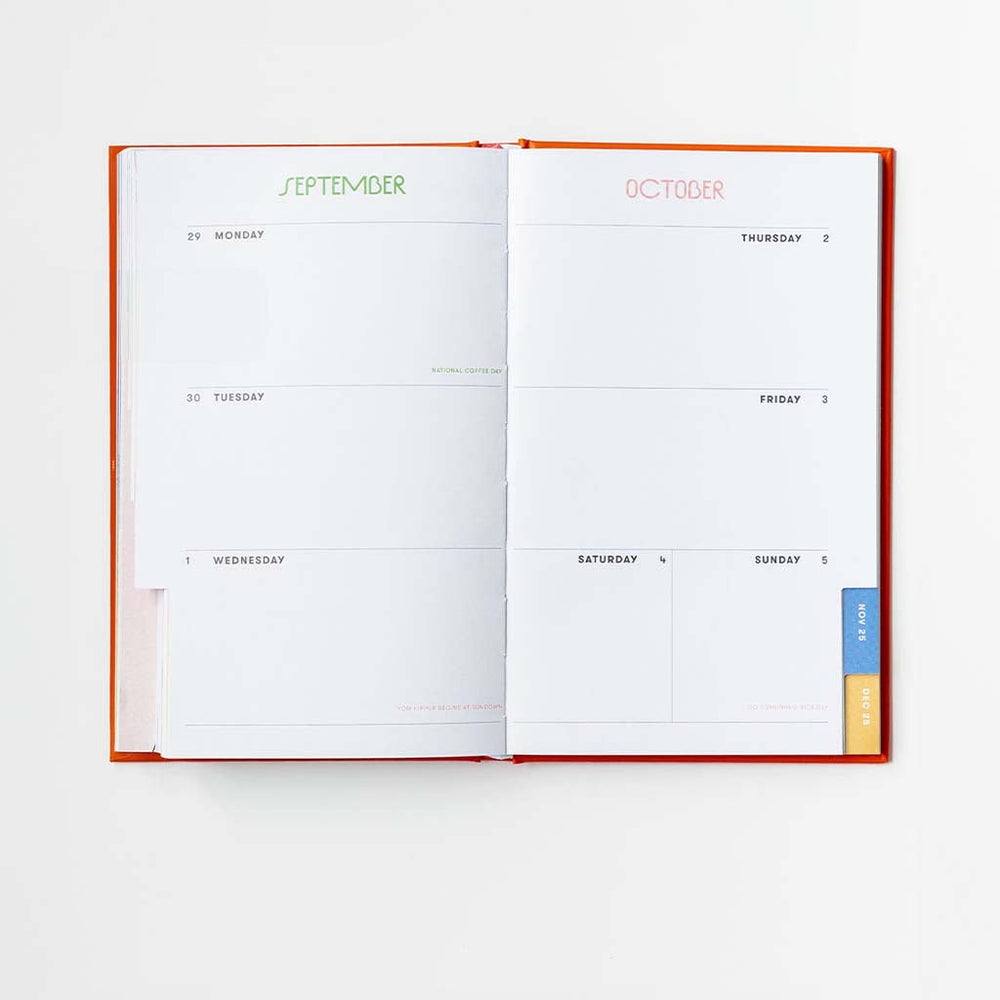 
                      
                        12-Month Annual Planner Classic 2025 - Colorblock
                      
                    