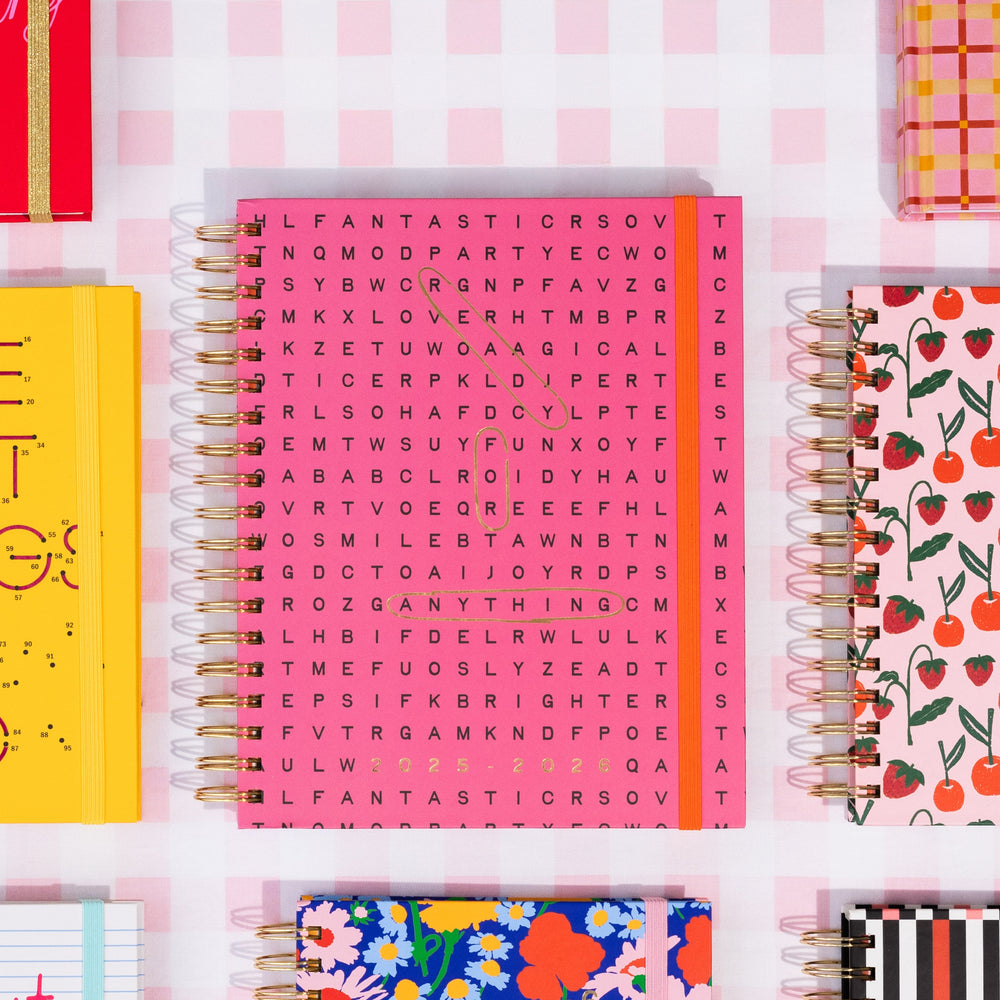 17-Month Planner [2025/2026] Large - Word Search [PRE ORDER]