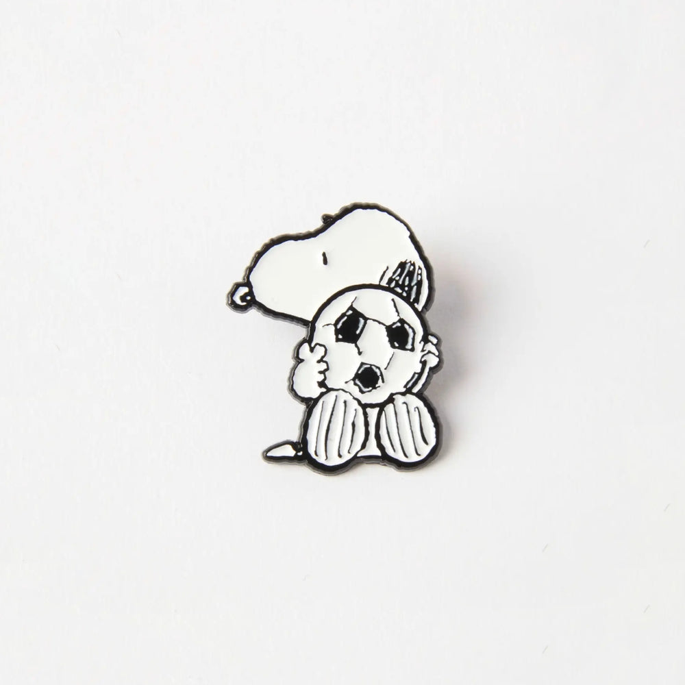 Peanuts Enamel Pin - Football