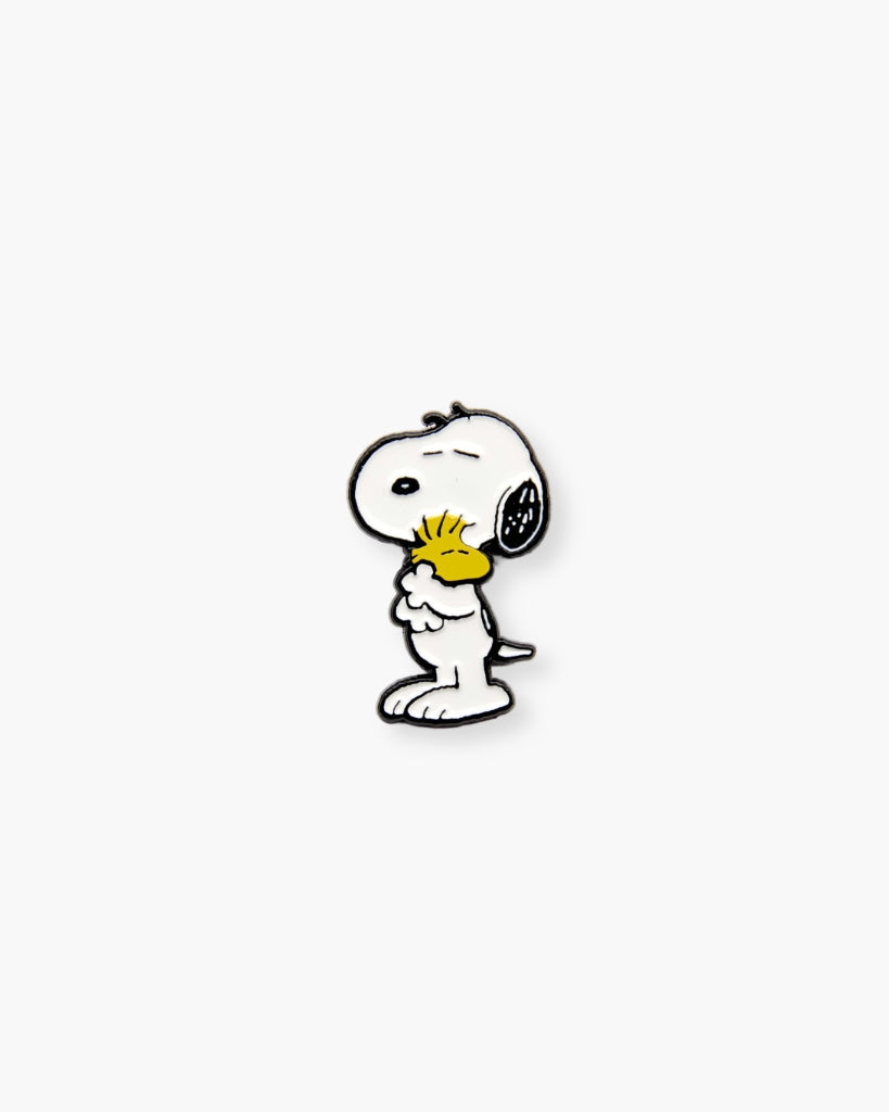 Peanuts Enamel Pin - Give Hugs [PRE ORDER]