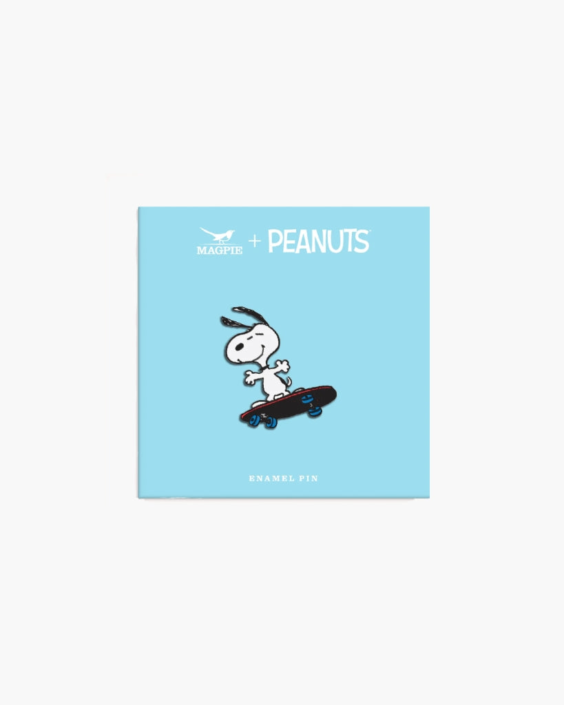 Peanuts Enamel Pin - Skateboard