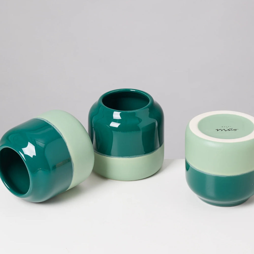 Bebé Vase - Dark Green Sage [PRE ORDER]