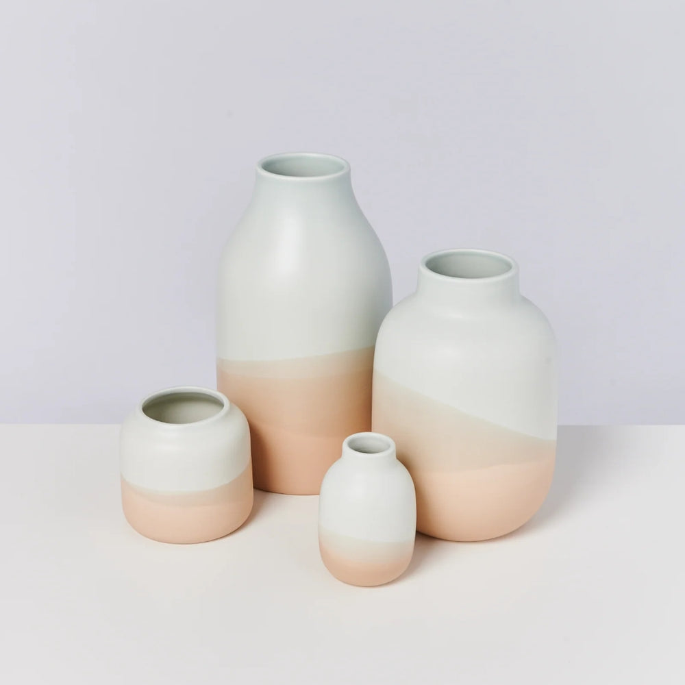 
                      
                        Bebé Vase - Pastel [PRE ORDER]
                      
                    