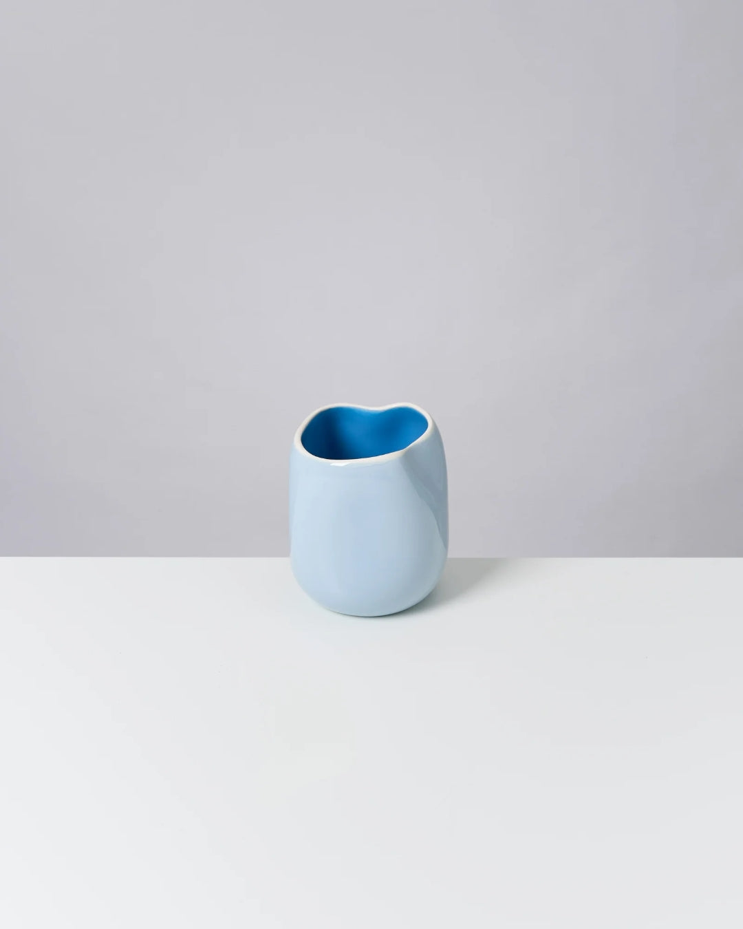 João Medium Vase - Light Blue [PRE ORDER]