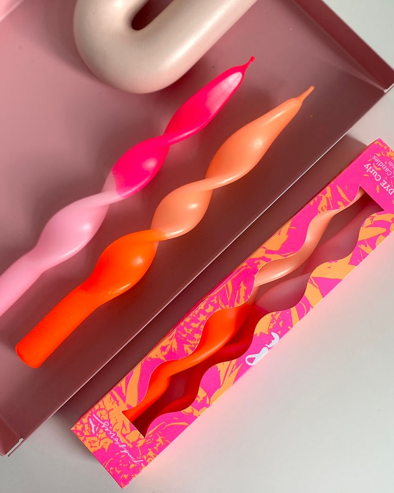 
                      
                        Dip Dye Curly Candle - Miami Pink [PRE ORDER]
                      
                    